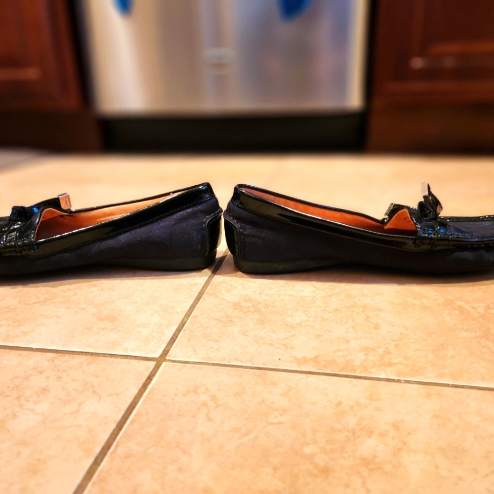 Coach Frida Loafers (Black) Sz 8